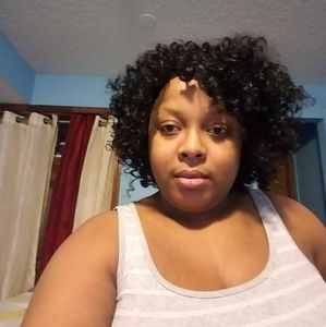 Meet your Posher, Janette